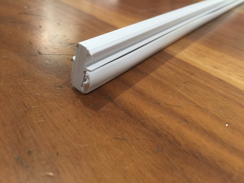 White Weatherbar 3m With Bubble/Flipper Seal